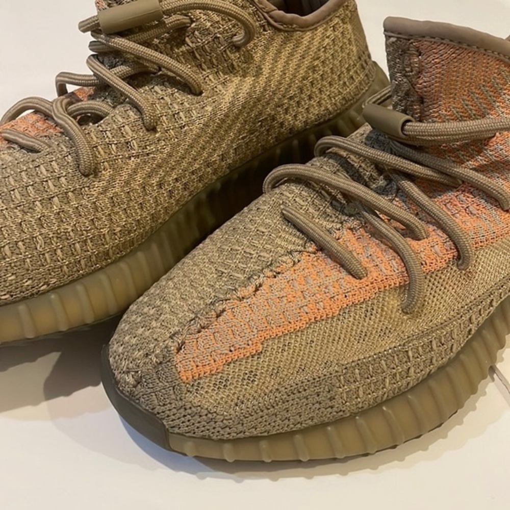 Adidas Yeezy Boost 350 V2 Sand Taupe